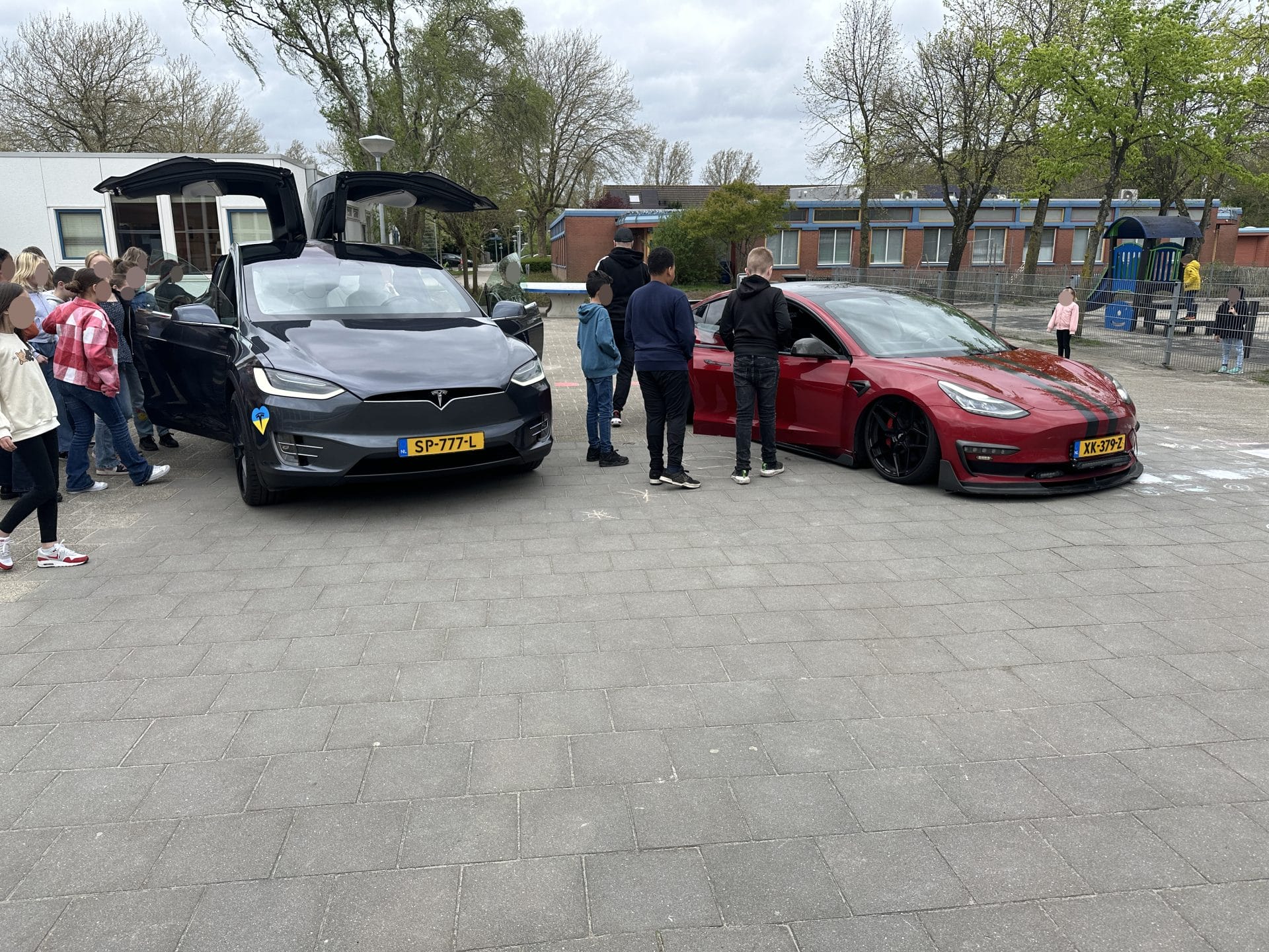 Featured image for “Tesla spreekbeurt op school”